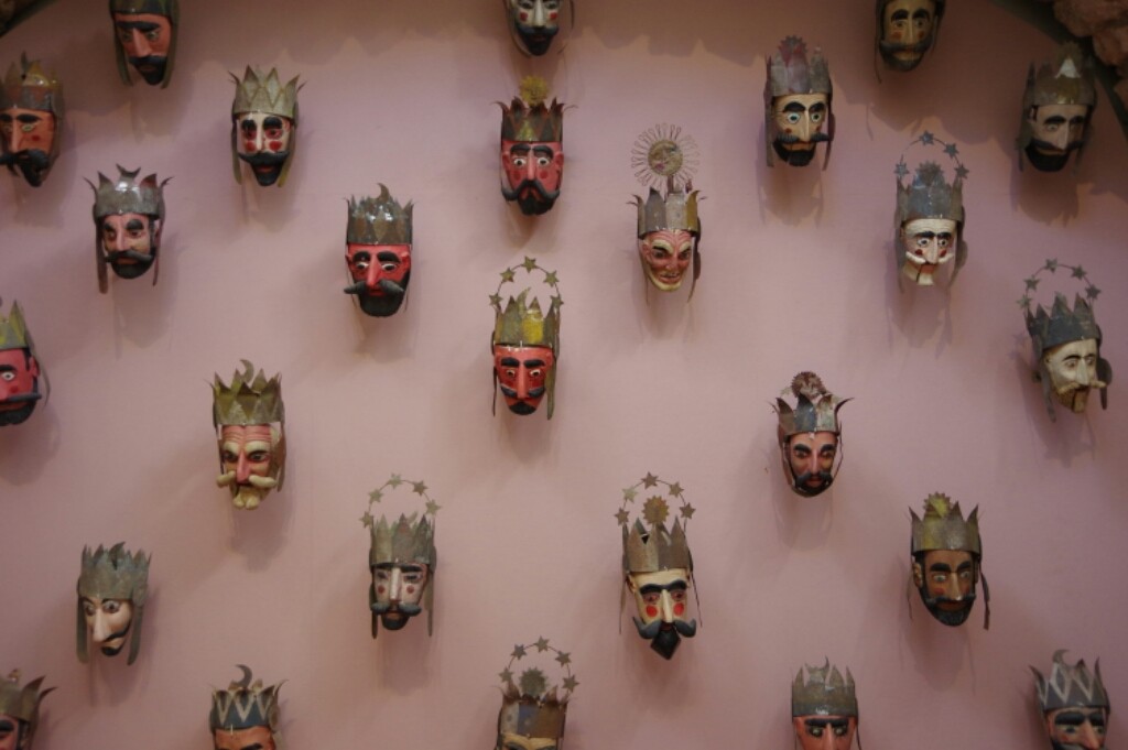 King masks (Rafael Coronel museum)