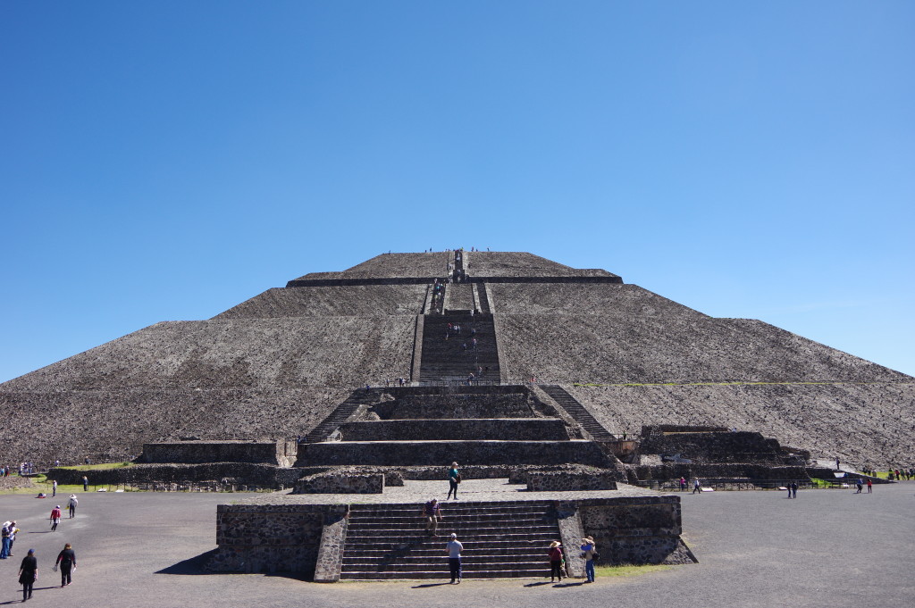 Pyramid of the Sun - Teotihuacán